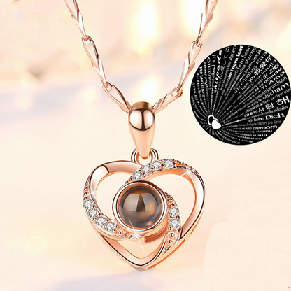 Colar Eu te amo em 100 Idiomas + Caixa Super Especial para Presente